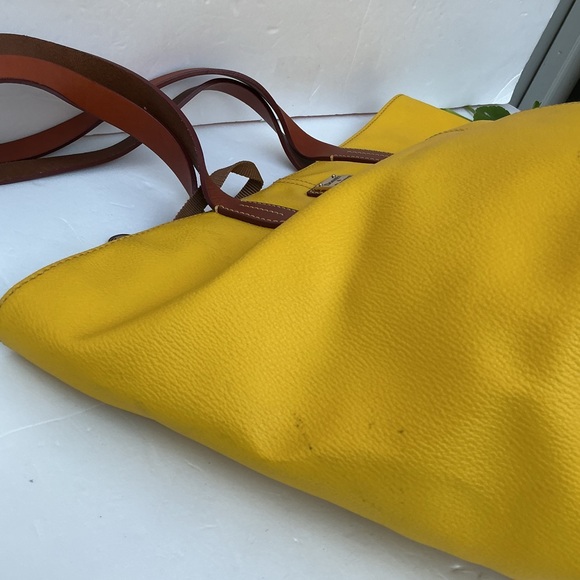 Dooney And Bourke Large Tote Bag Rehab $458 MSRP - Picture 6 of 7